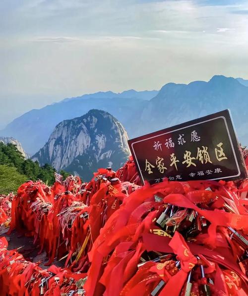 澳门今晚开什么号和夜爬华山看到火箭与夜爬华山看到火箭的感受